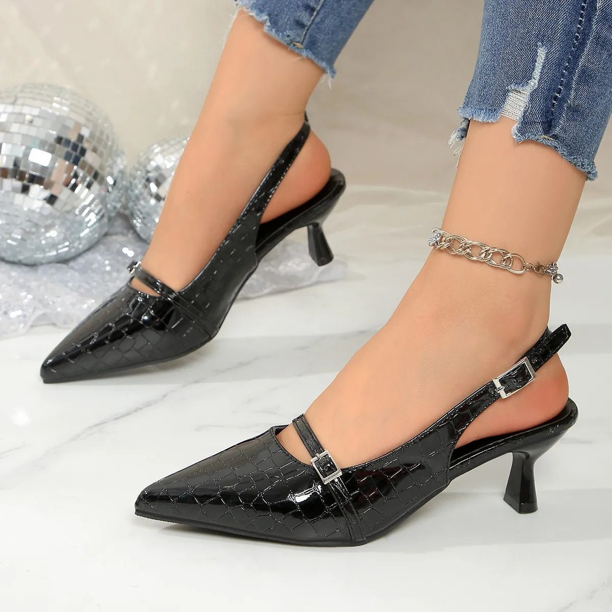 Escarpins Talons Fins Bout Pointu Femme – Style Européen Élégant 2025