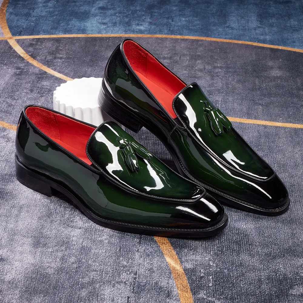 Mocassins homme cuir véritable à pompons – Bout pointu, semelle rouge, fait main | 509-A38
