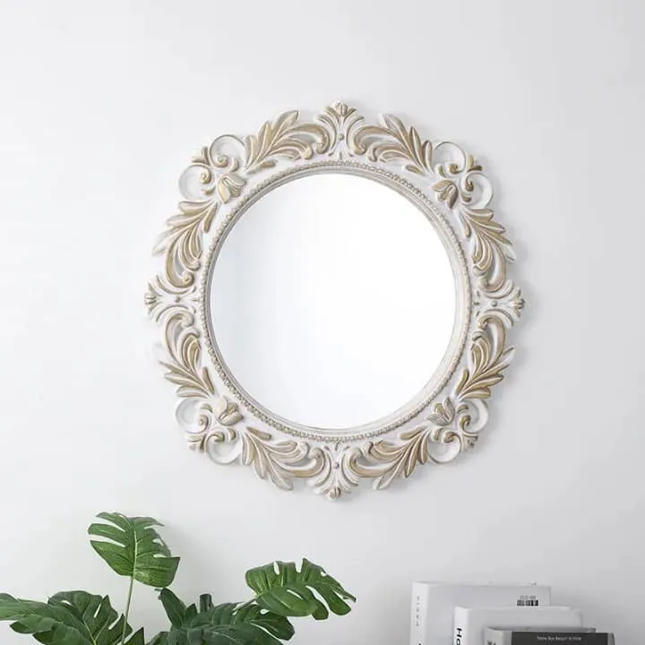 Miroir lumineux à LED avec contour décoratif