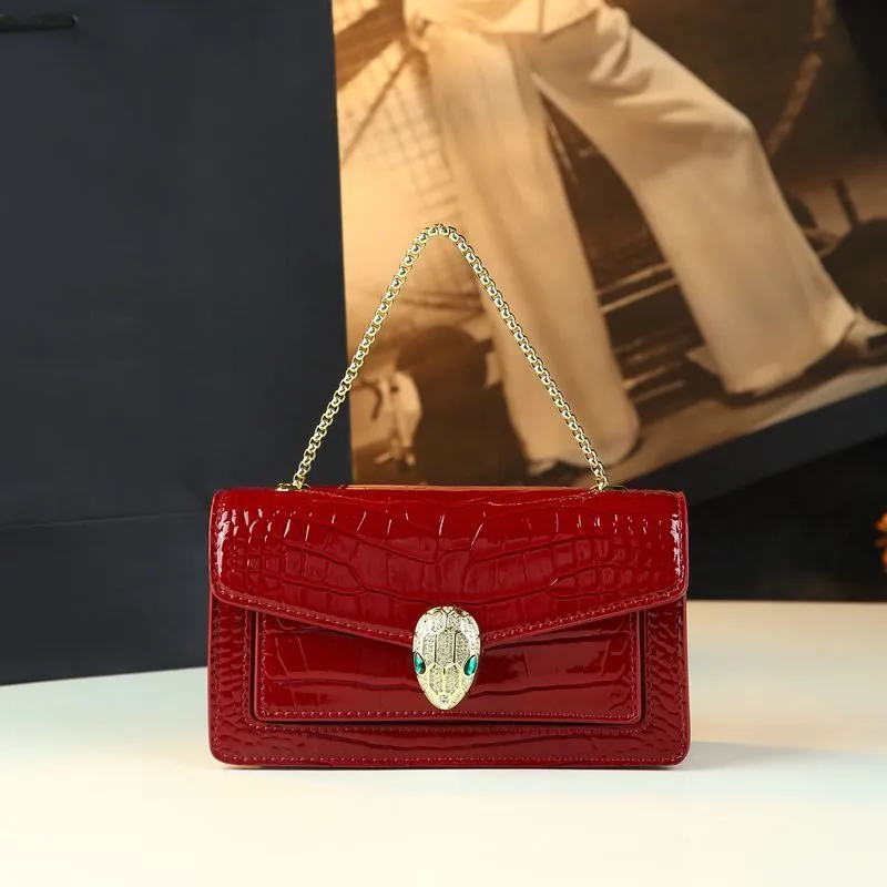 Sac à main élégant pour femme effet crocodile – Sac bandoulière et porté main chic, design élégant et moderne