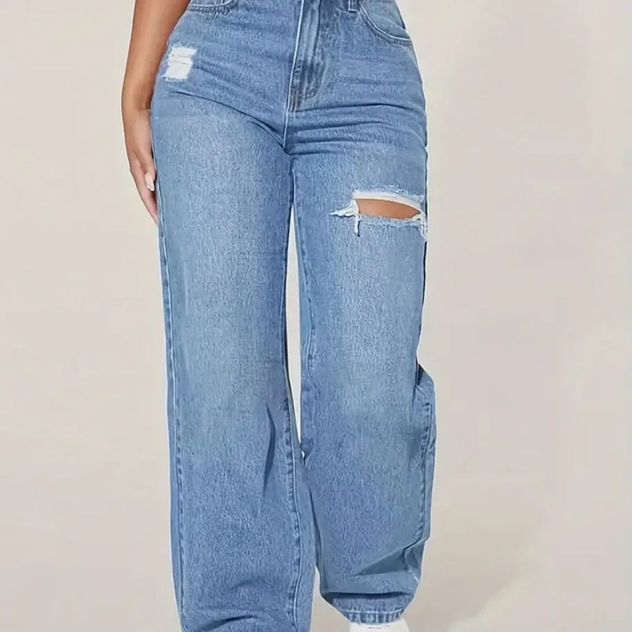 Jean femme taille haute large – Denim délavé avec effet déchiré tendance
