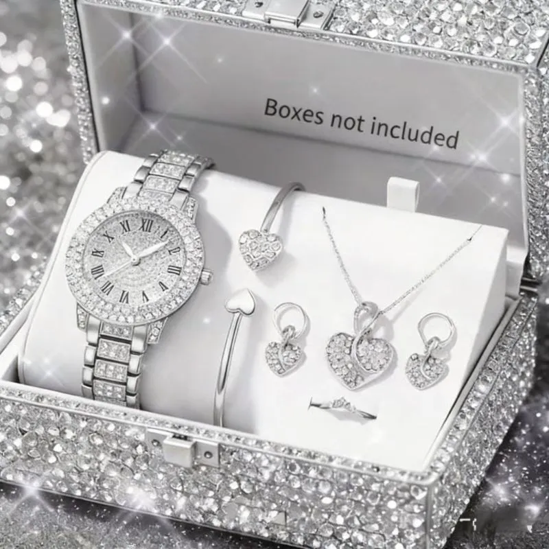 Montre femme dorée avec ensemble bijoux cœur assortis