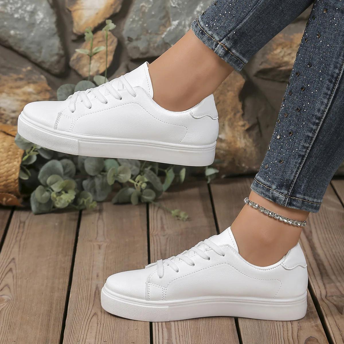 Baskets Blanches Femme 2025 – Style Sport Décontracté, Lacets, Bout Rond, Grandes Tailles