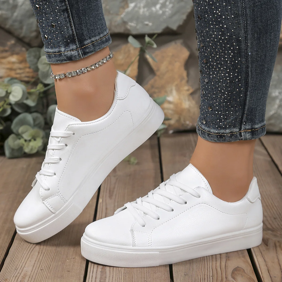 Baskets Blanches Femme 2025 – Style Sport Décontracté, Lacets, Bout Rond, Grandes Tailles