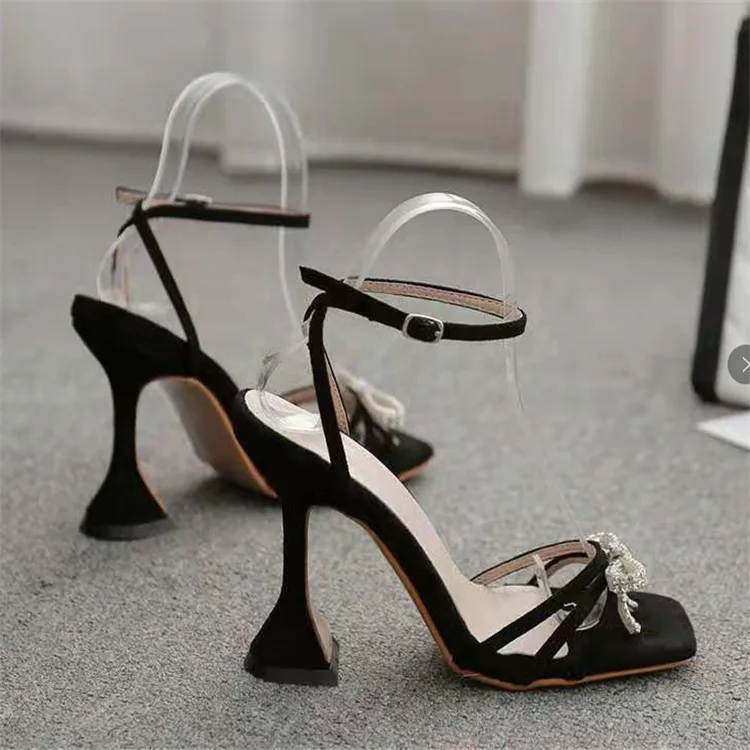 Sandales Femme Talon Aiguille Strass & Nœud Floral – Légères & Tendance