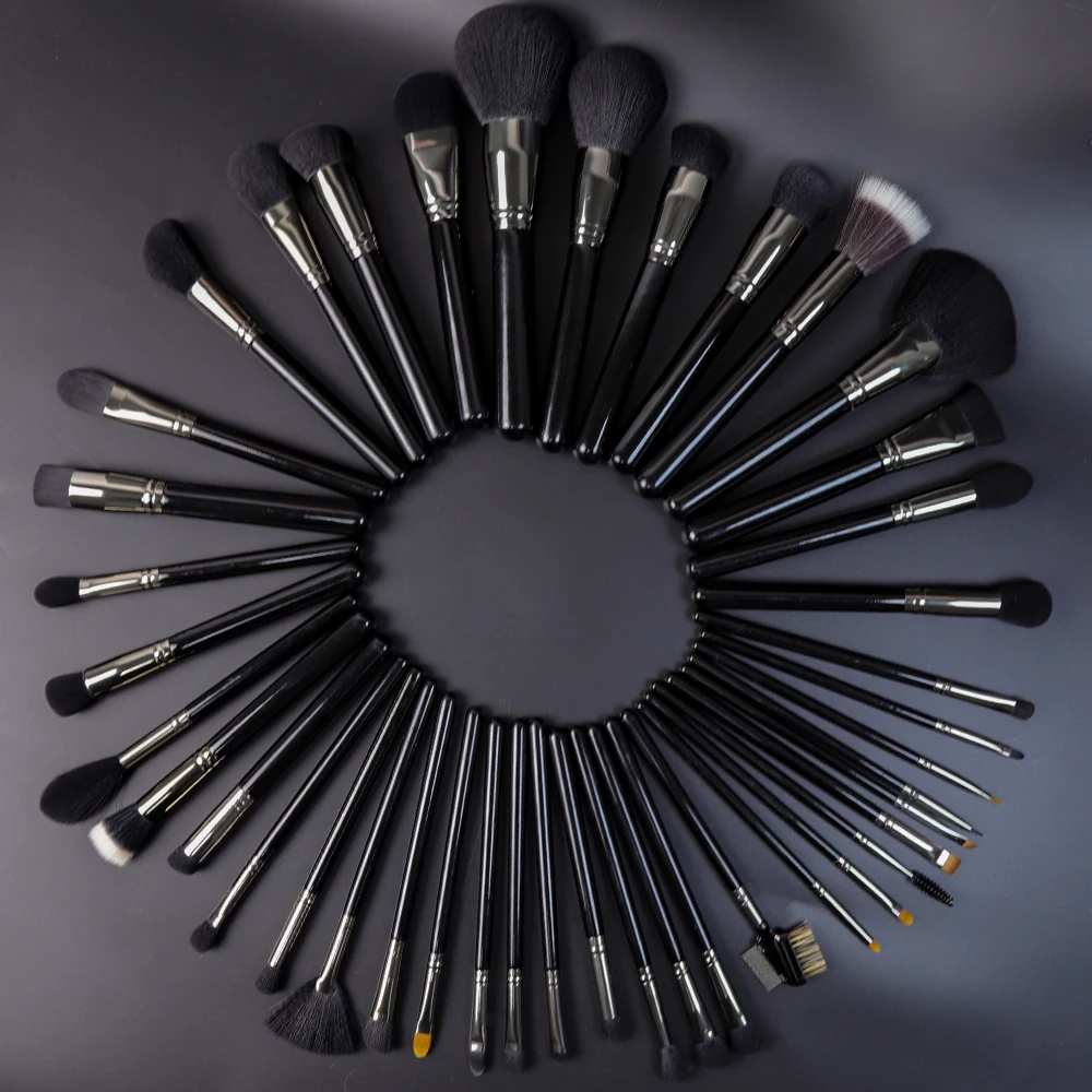 Ensemble 14 Pinceaux de Maquillage Professionnel Noir - Poils Synthétiques & Manche Bois