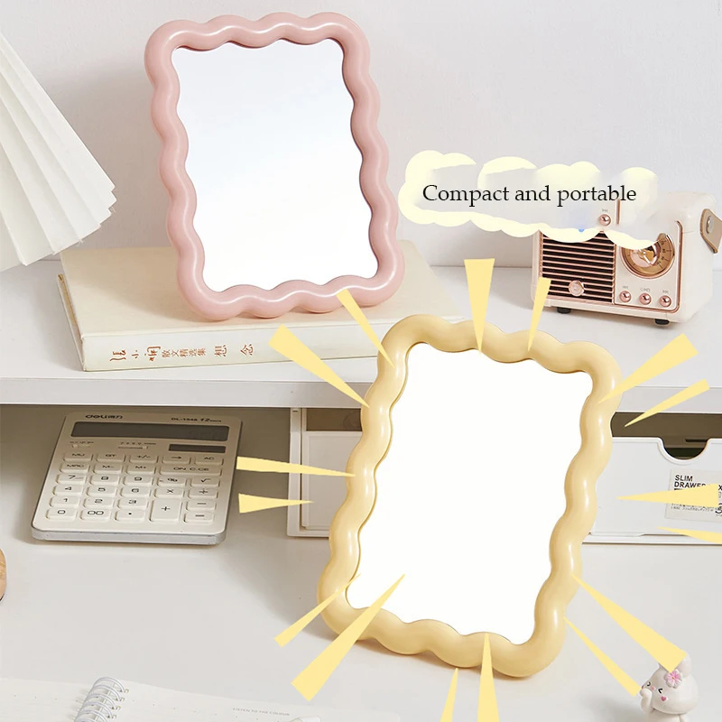Miroir de maquillage pliant HD dessin animé – Compact & Stylé pour bureau et dortoir