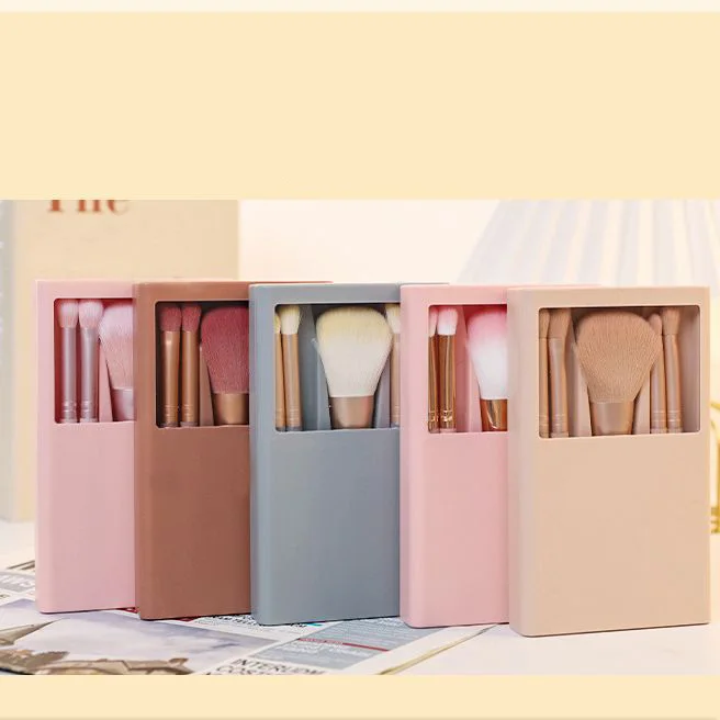 Set 5 Pinceaux de Maquillage de Voyage avec Miroir – Doux & Complets