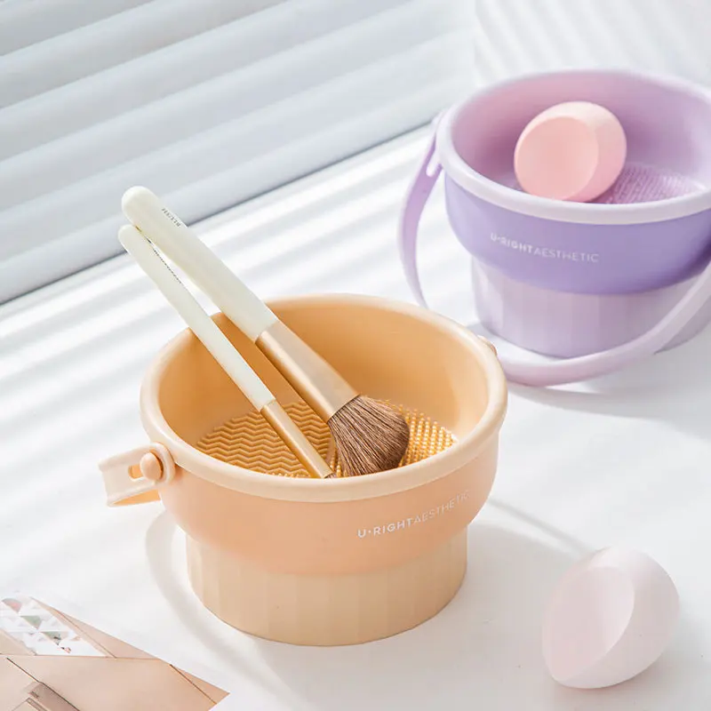 Tampon Nettoyant Silicone pour Pinceaux de Maquillage – Lavable & Réutilisable