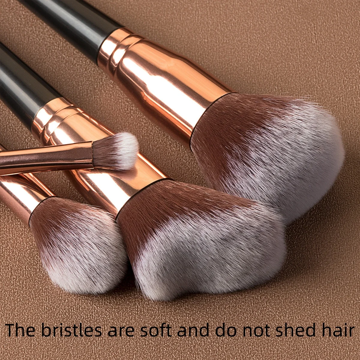Set 7 Pinceaux Maquillage Professionnels – Poils Doux, Tube Aluminium Rose Doré
