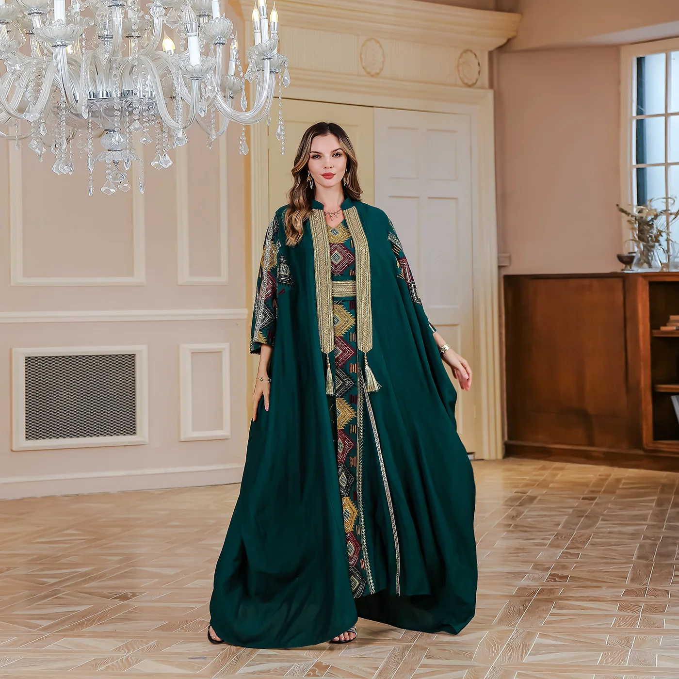 Ensemble Abaya Kaftan Brodé 2 Pièces SMT093 – Robe Islamique Luxe Femme