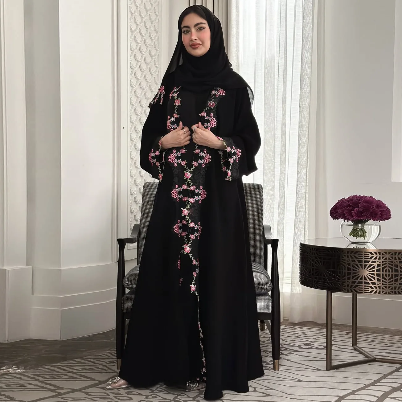Abaya Ouverte Brodée MQ275 – Robe Musulmane Maxi Dentelle & Patchwork | Style Dubaï