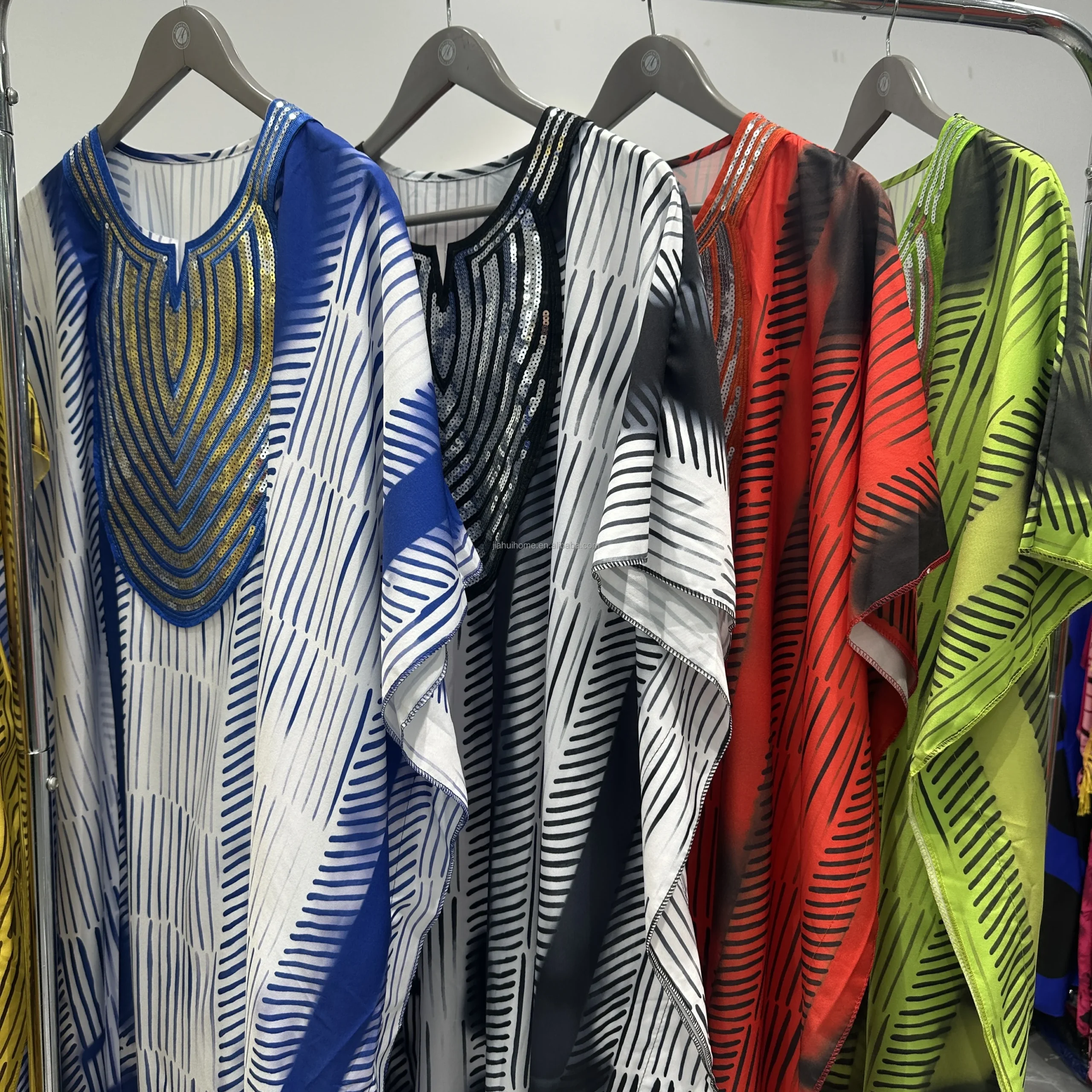 Robe Longue Africaine de Luxe | Broderie Paillettes | Kaftan Bubu Manches Chauve-Souris