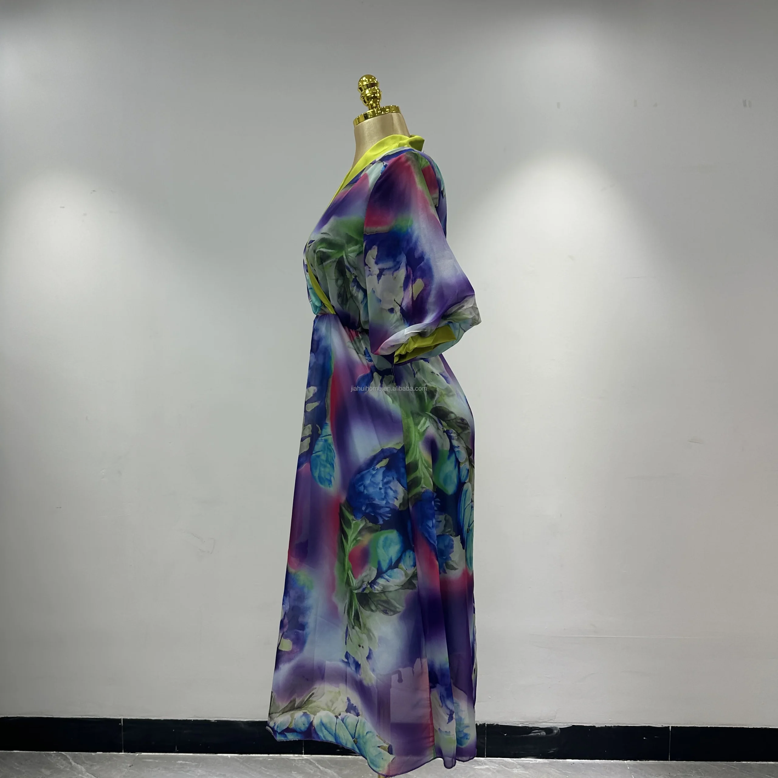 Robe Africaine Femme Grande Taille – Légère, Brodée & Tendance (Été)