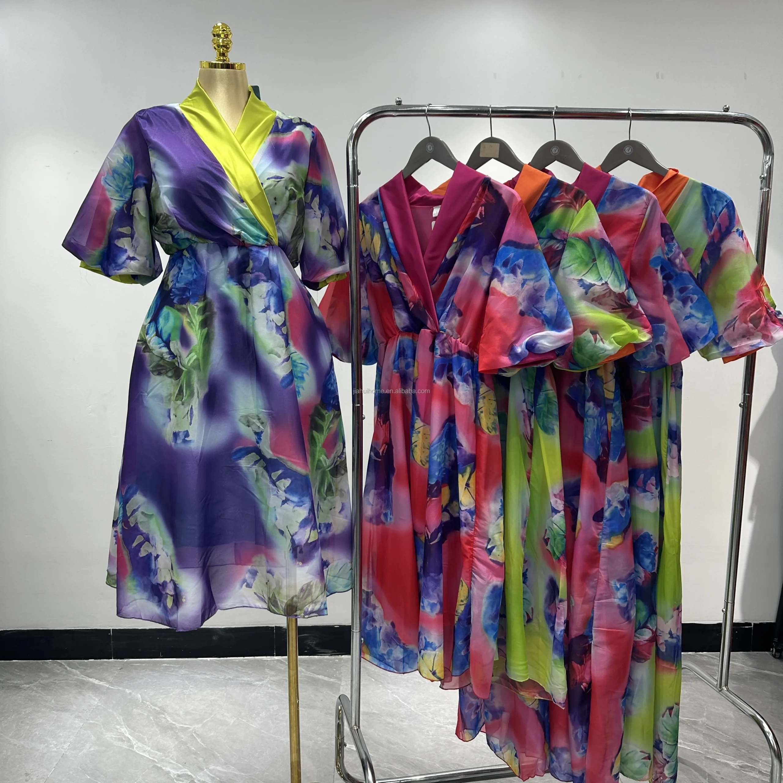 Robe Africaine Femme Grande Taille – Légère, Brodée & Tendance (Été)