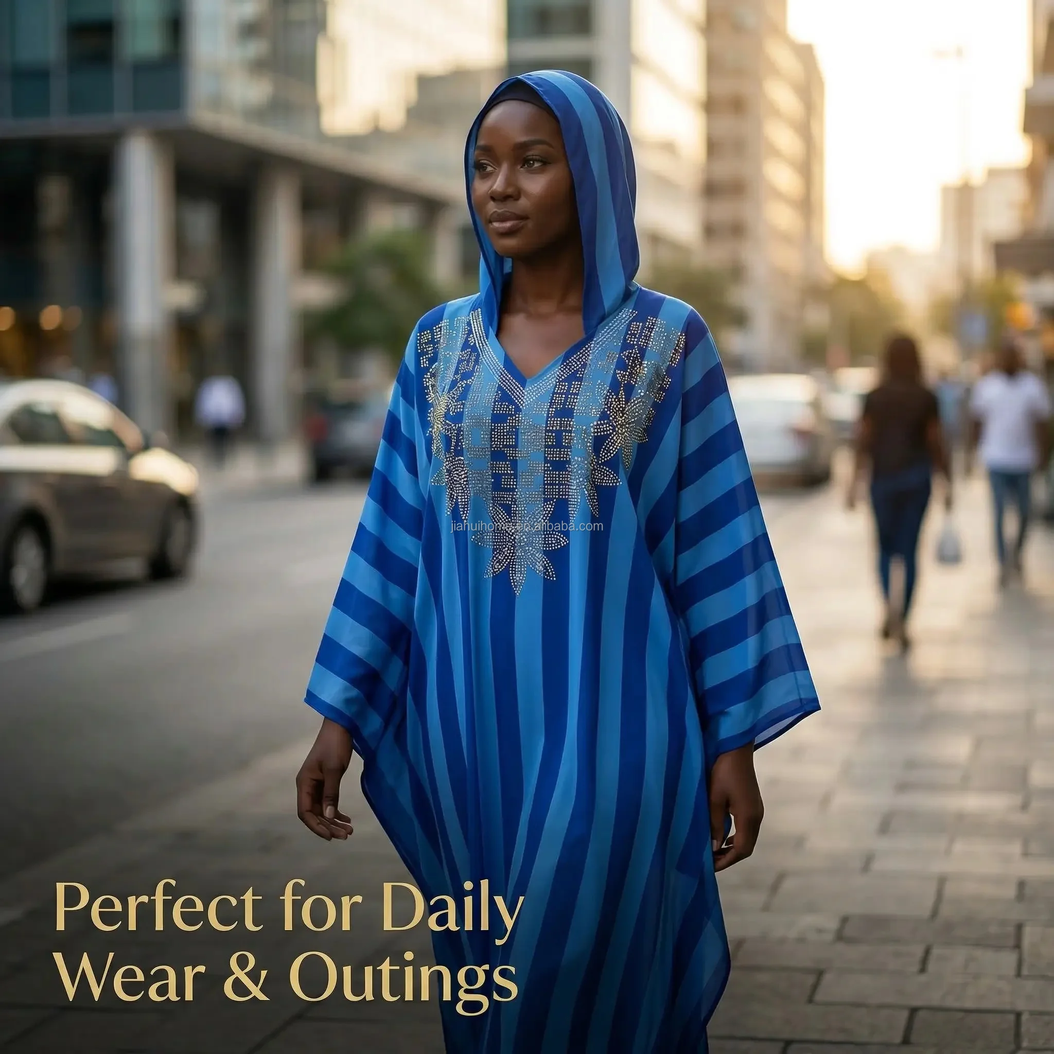 Robe Africaine Ample Rayée avec Strass – Abaya Col V Élégante Toutes Saisons