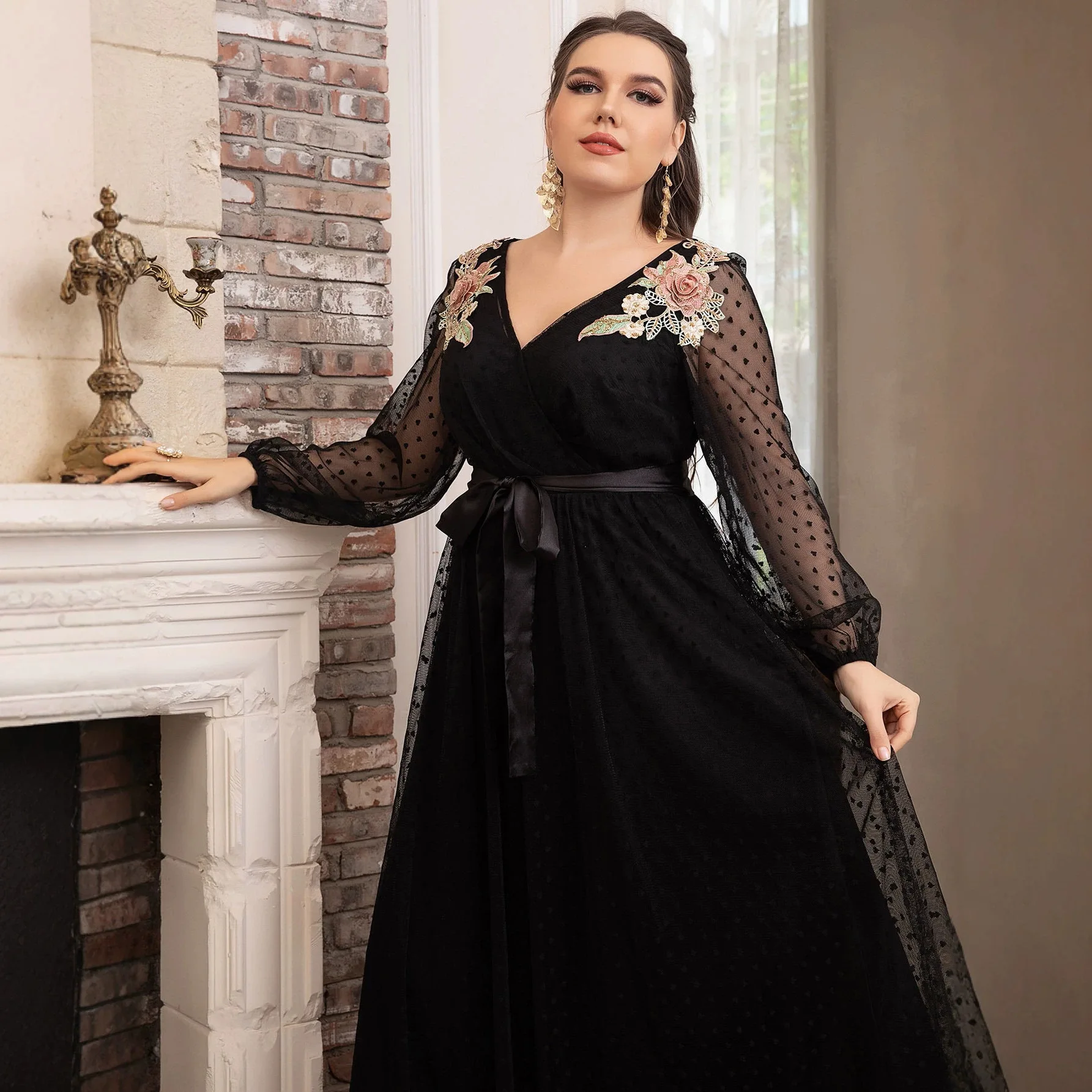 Robe Fée Grande Taille 4XL – Broderie 3D Florale & Strass – Soirée & Mariage
