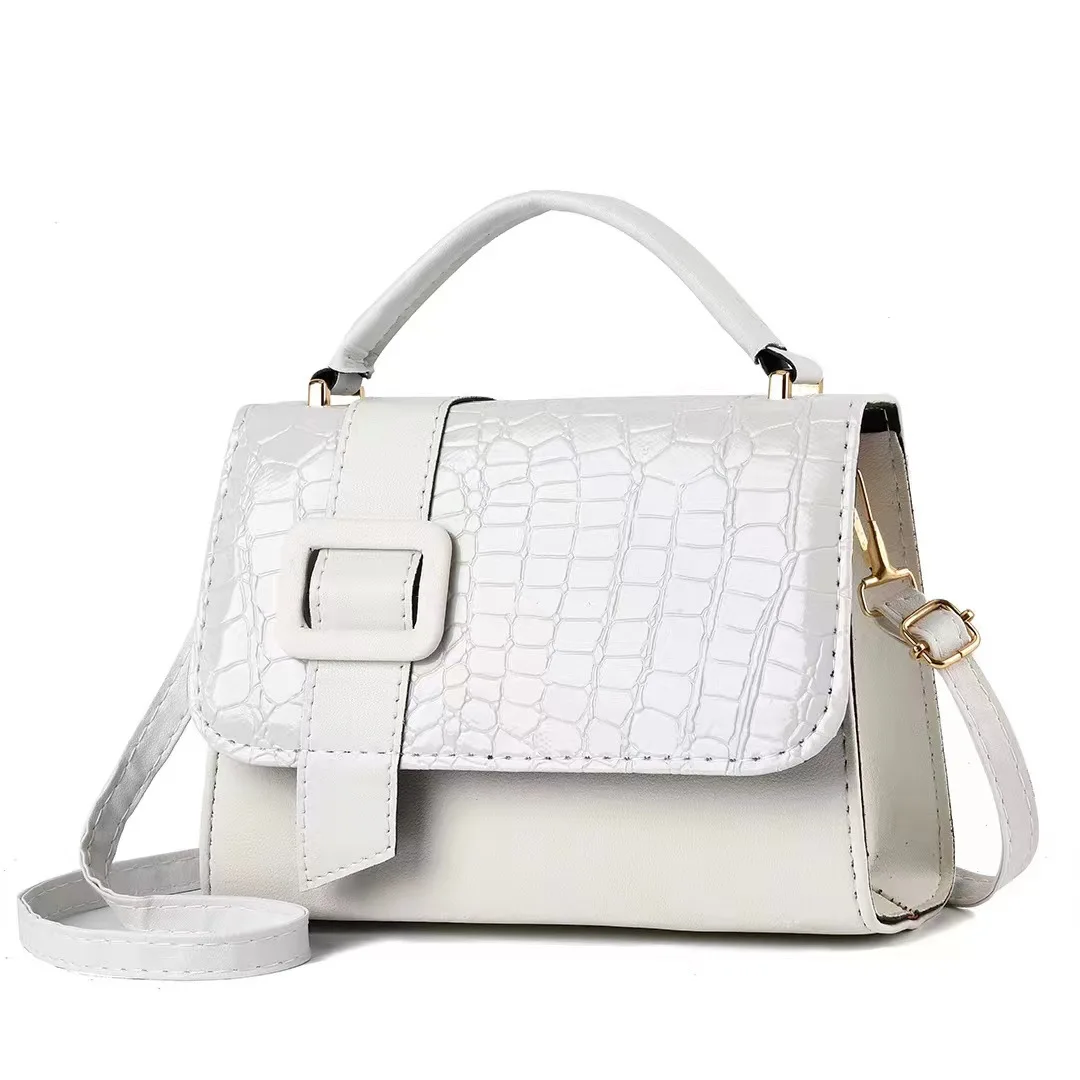 Sac à bandoulière femme en cuir PU brillant – Élégant & Minimaliste