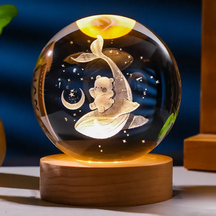 Lampe Veilleuse Boule de Cristal 3D Gravée au Laser - Décoration Intérieure et Cadeau Original