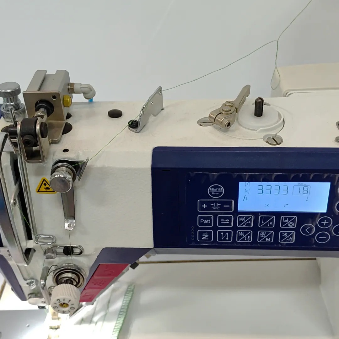 Machine à Coudre Industrielle Automatique LINGRAI ST-9800-D4 – Haute Vitesse avec Commandes Informatisées