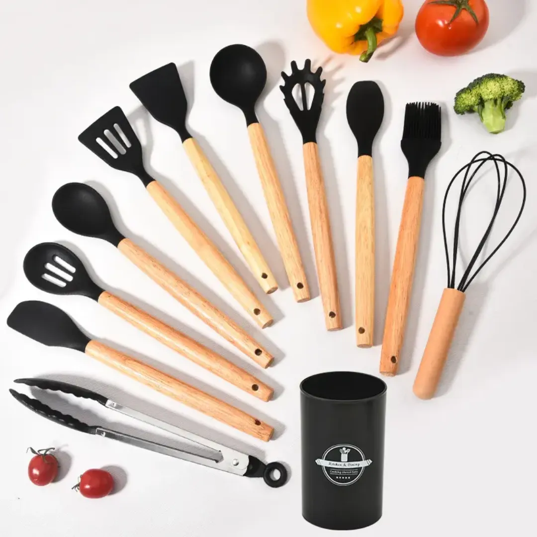 Set d’ustensiles de cuisine en silicone avec manche bois – 12 pièces
