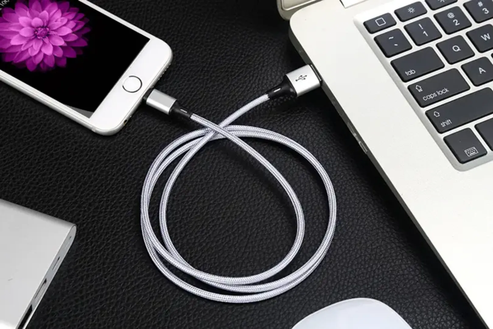 Câble Micro USB en Nylon : Charge Rapide et Durabilité pour Vos Appareils