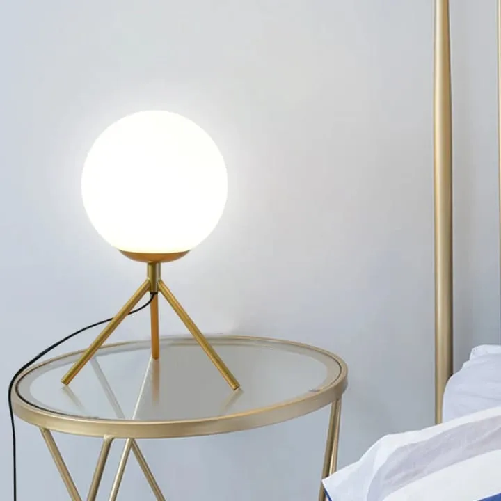 Lampe Trépied Globe Verre & Métal – TQ22035