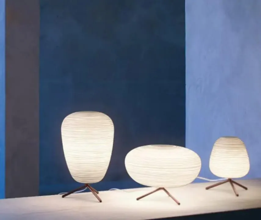 Lampe Sculpturale en Verre Opalin & Métal – TQ22036A / TQ22036B / TQ22036C