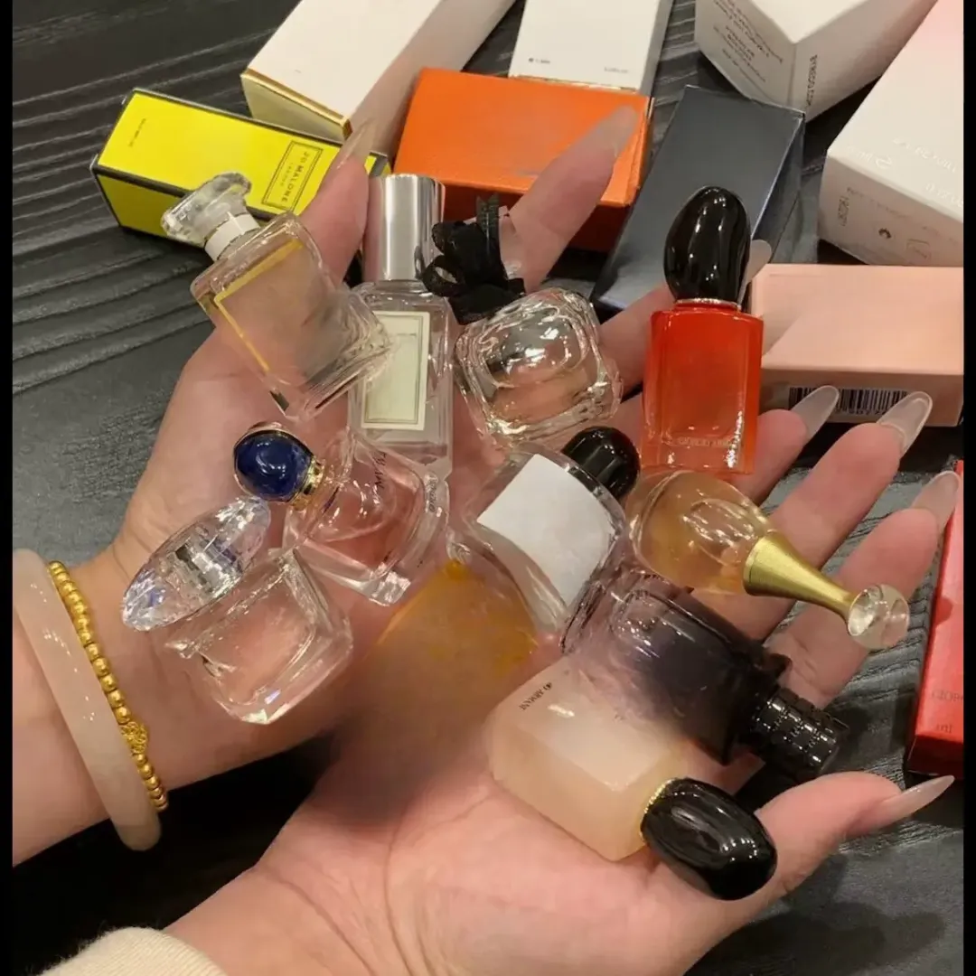 Mini Parfums de Luxe Mixte – Flacons Rechargeables 5ml/10ml pour Hommes & Femmes | Vente en Gros