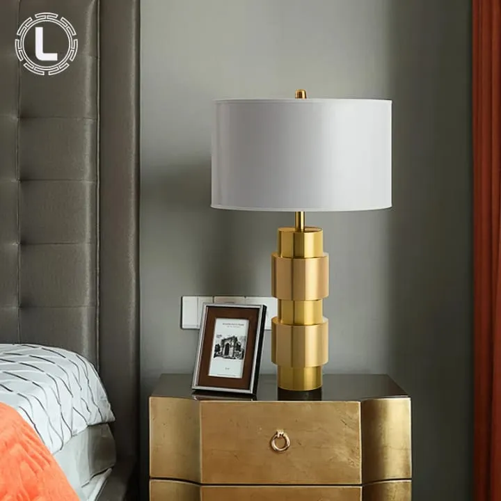 Lampe Contrastée Cuivre et Noir – YF-814