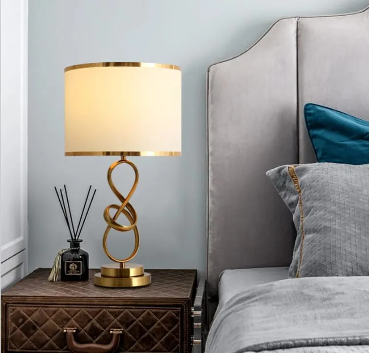 Lampe Anneaux Sculpturaux – YF-260