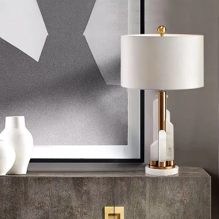 Lampe Dorée avec Base Cristal – YF-819