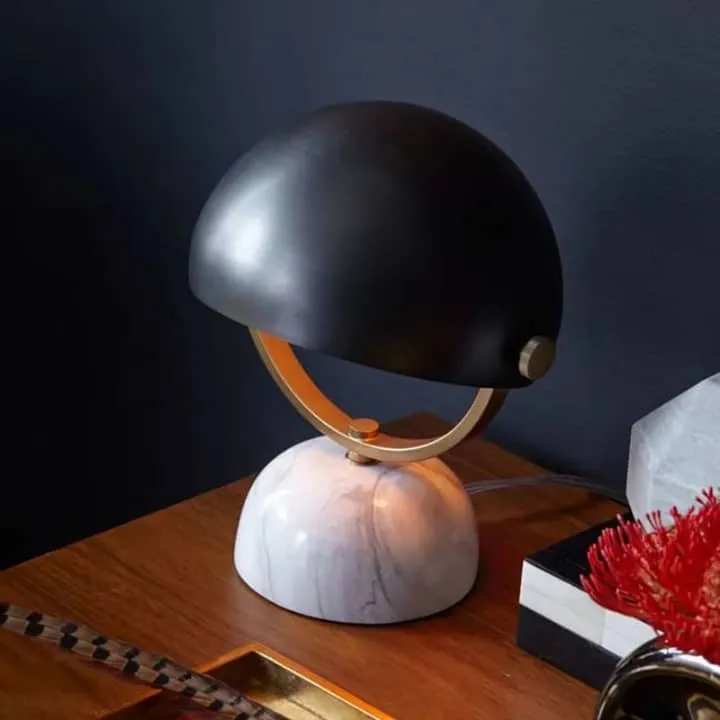 Lampe Globe Noir et Or avec Socle Demi-Sphère Marbré