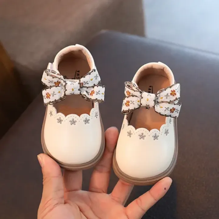 Chaussures Bébé Fille Élégantes – Style Mary Jane avec Nœud Brodé, Semelle Souple, Cuir Simili