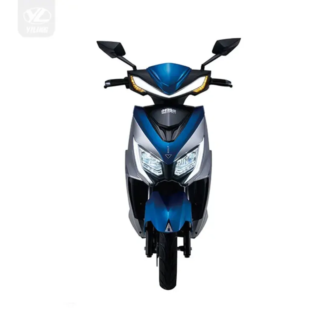 Scooter Électrique 1000W – Batterie Lithium 60V 20Ah – Autonomie 50 km – Modèle Sport Urbain