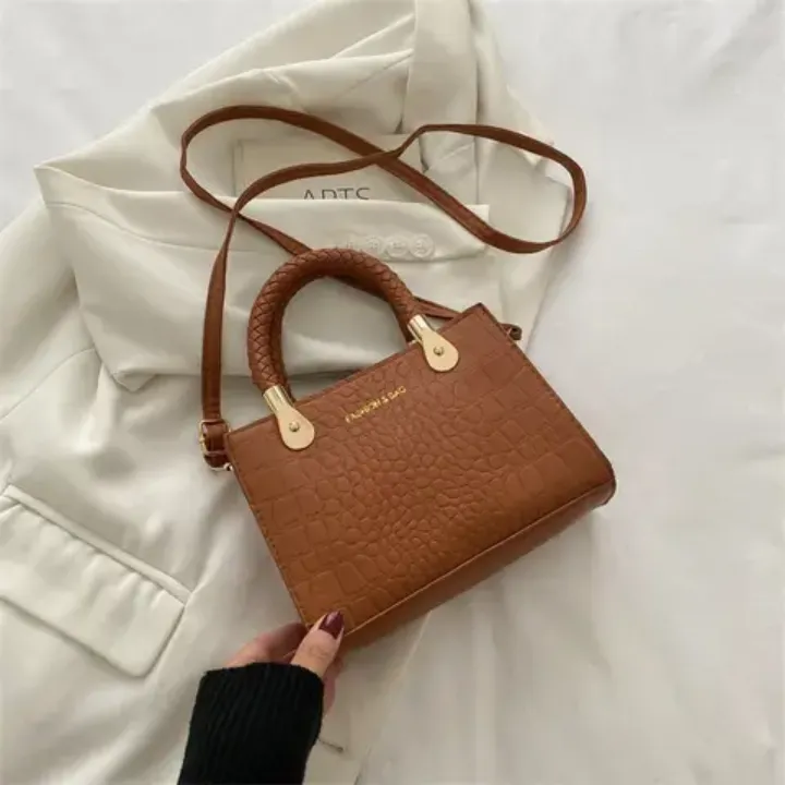 Sac à Main Femme Élégant – Imitation Cuir Croco avec Bandoulière Amovible et Poignée Tressée