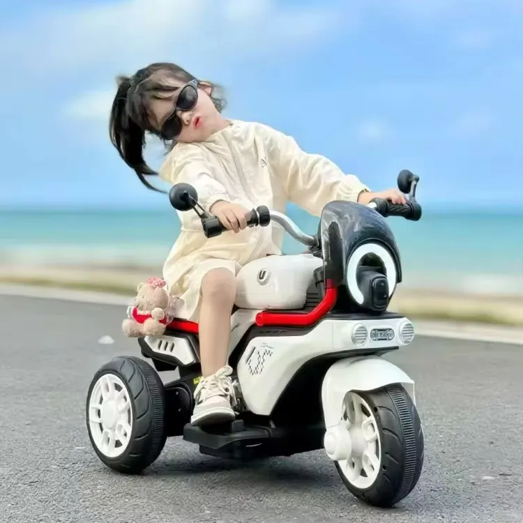 Moto Électrique Enfant 3 Roues – Modèle Sport 150CC Design Cours