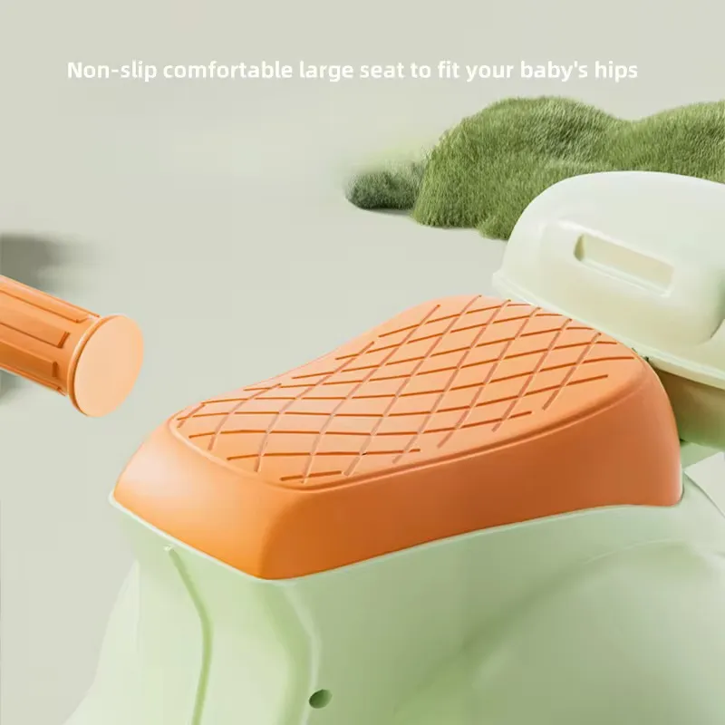 Moto Électrique Enfant Design Rétro – Modèle Vert Pastel avec Décor Ours