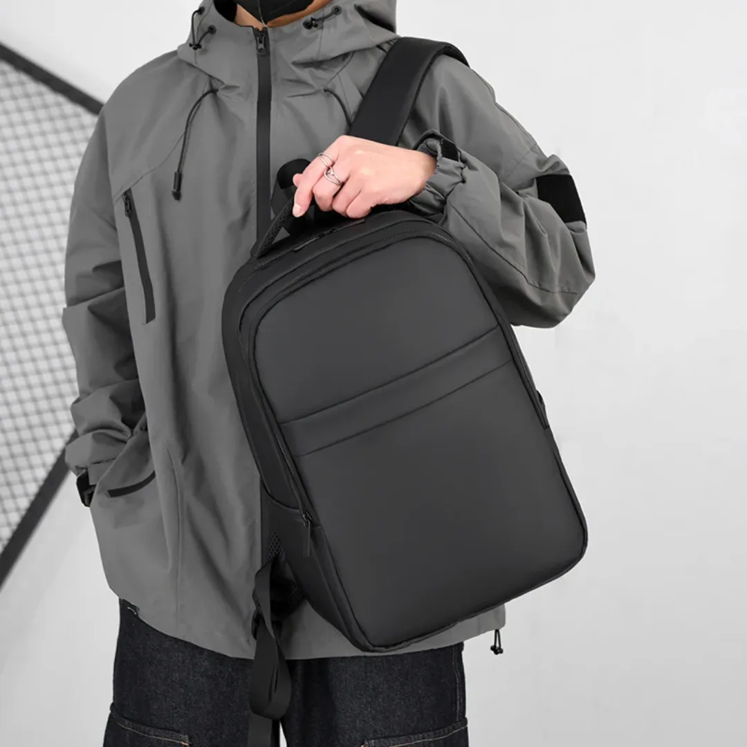 Sac à dos pour ordinateur portable – Grande capacité, design moderne et étanche