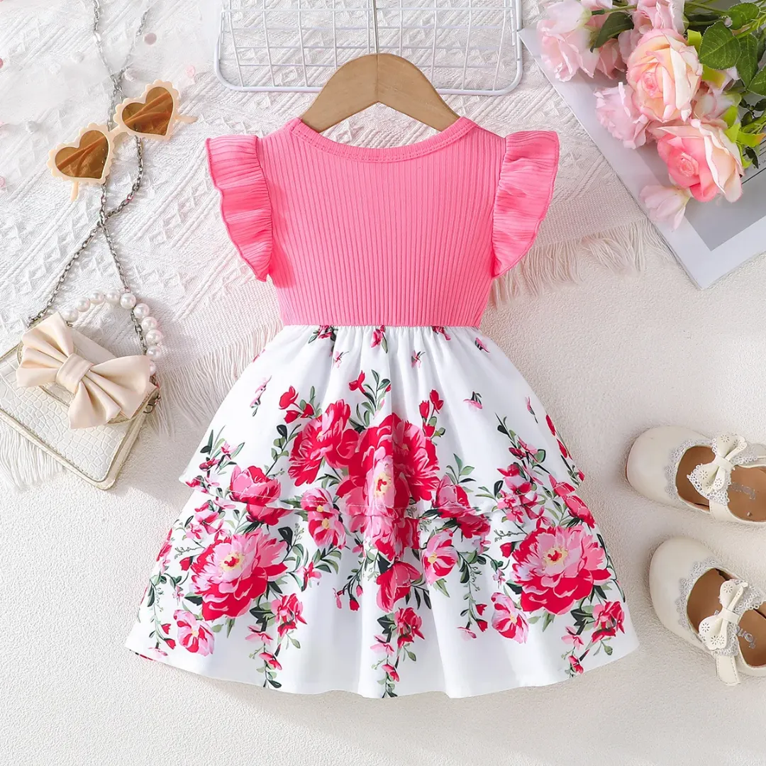 Robe d’été fille – Haut rose à volants et jupe fleurie avec nœud décoratif