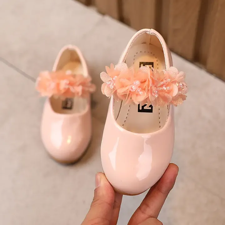 Chaussures en cuir de princesse pour filles
