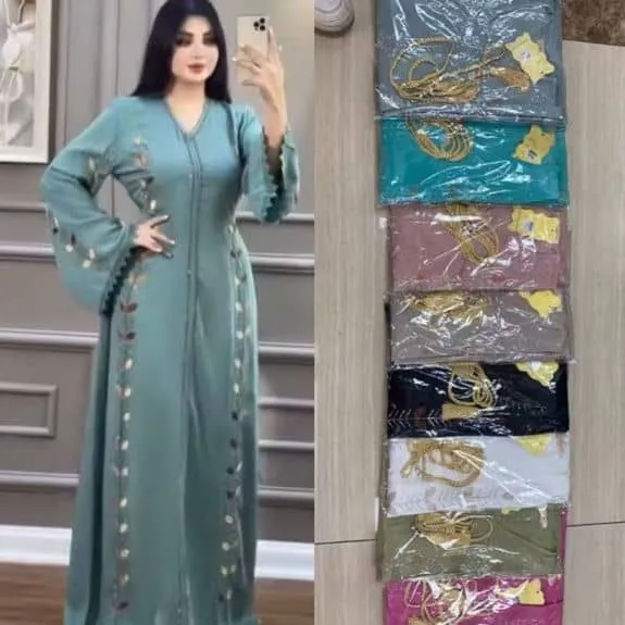 Abaya femme élégante noire brodée – Robe longue arabe chic pour occasions et quotidien